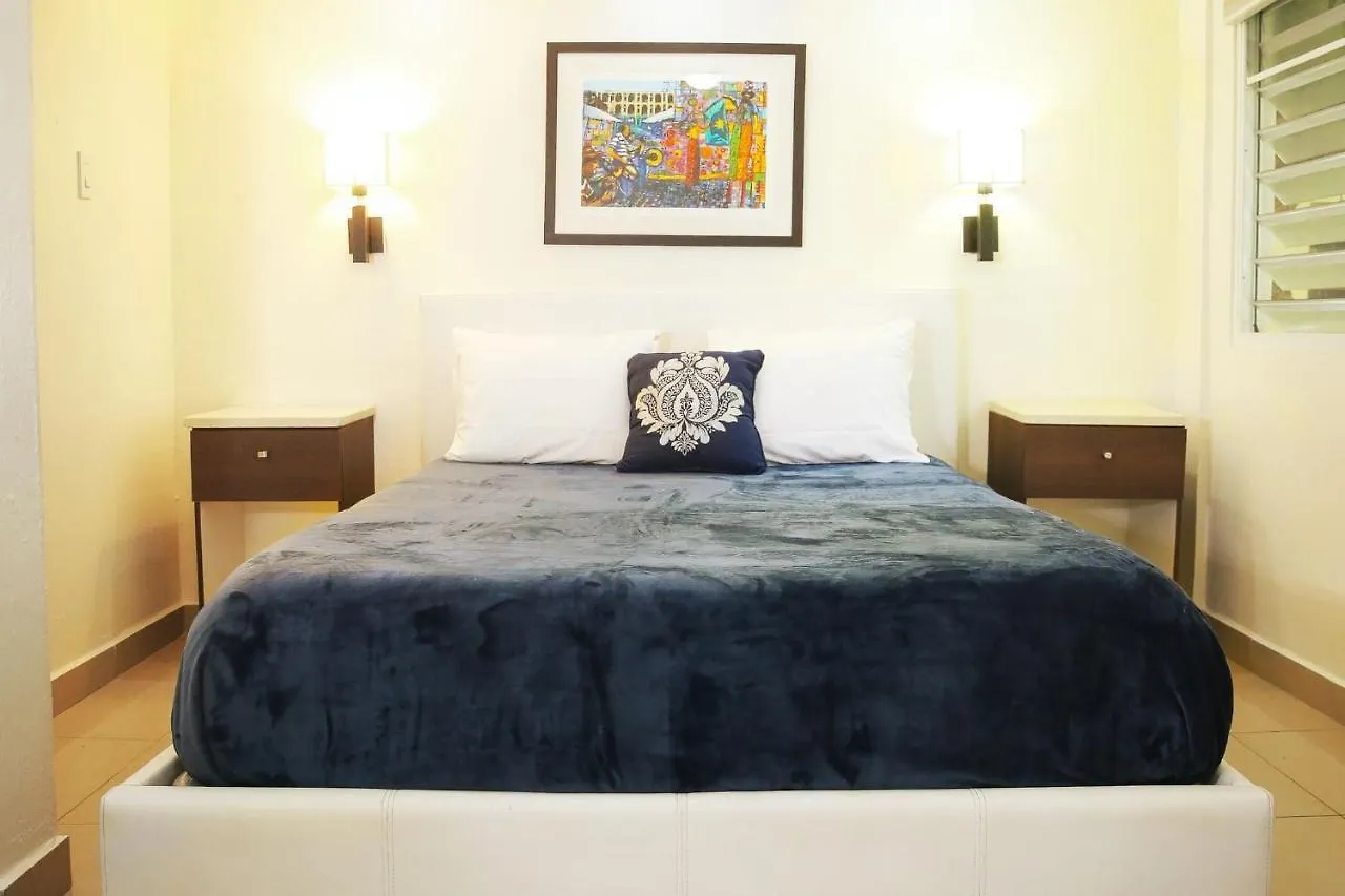 Prime Location At Condado Beach 2Br 1Ba - Apt 9 San Juan 0*,  Puerto Rico