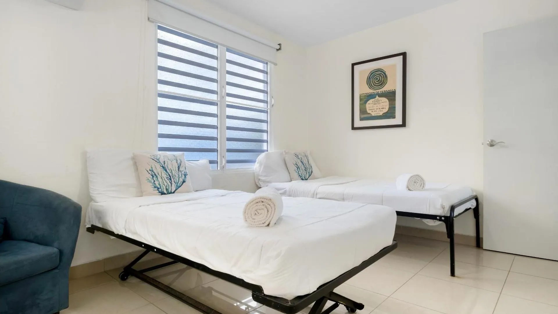 Prime Location At Condado Beach 2Br 1Ba - Apt 9 San Juan 0*,  Puerto Rico
